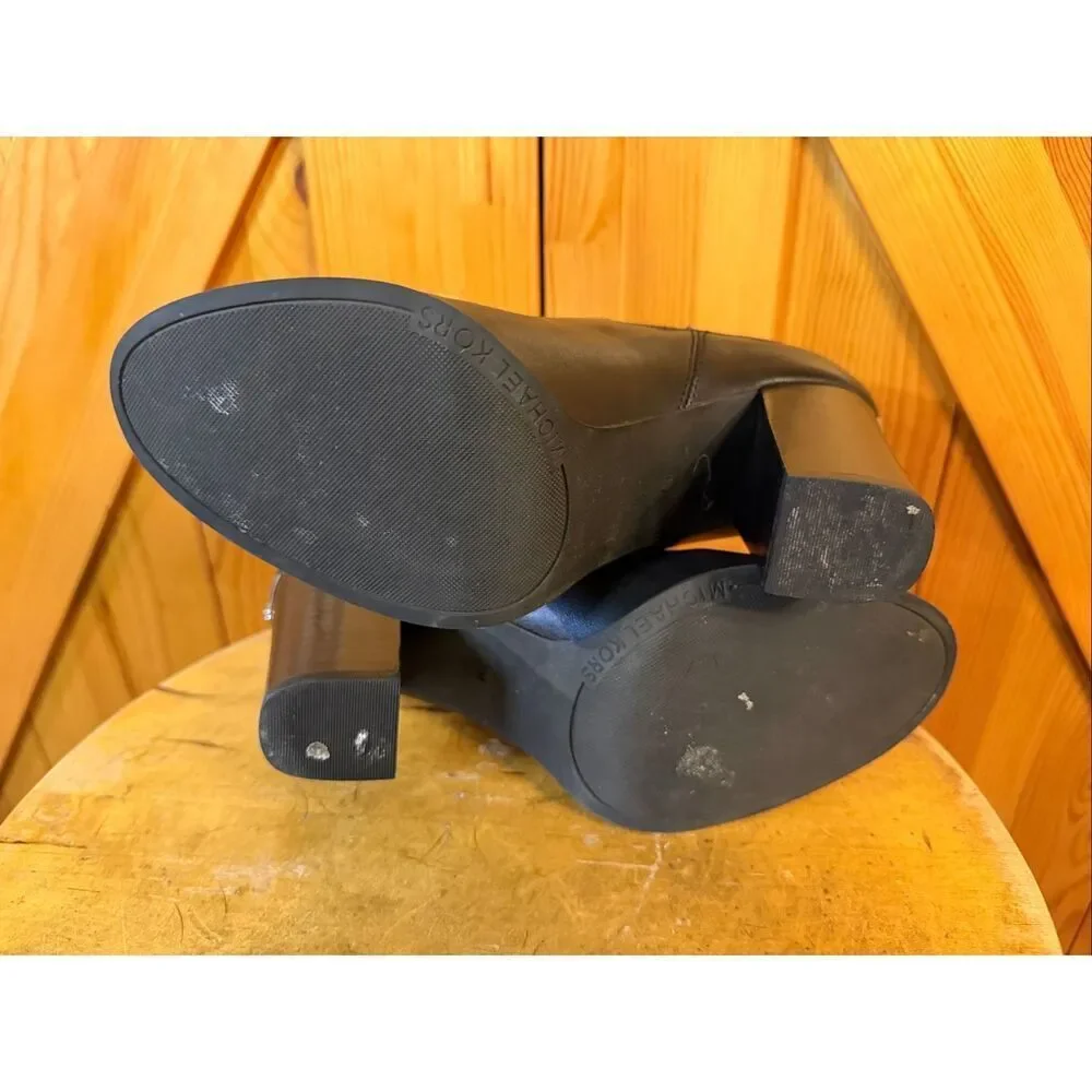 Michael Kors Women's Lottie Boot Size 7 Block Heel Black Leather - Picture 6 of 8